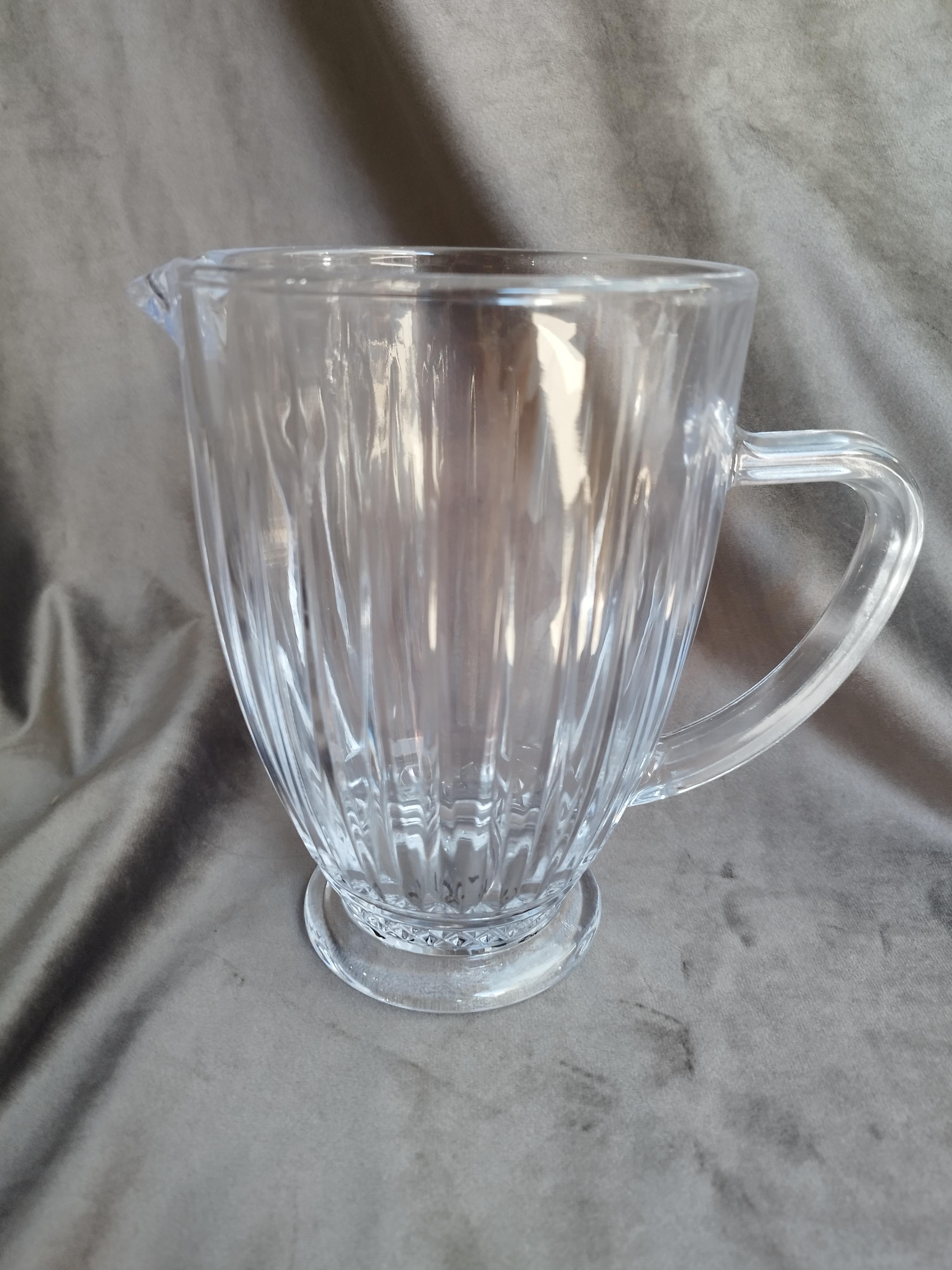 Глечики та графини YIWU Глечики та графини YIWU