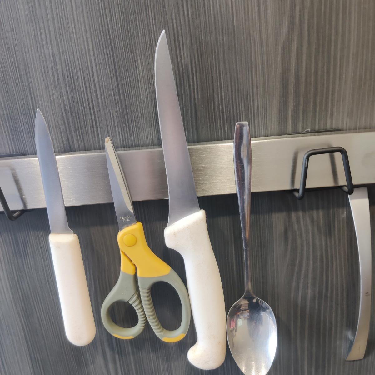 Планка для ножів магнітна Disfact THS-Slim із нержавіючої сталі 40 см Сріблястий (2796) - фото 9 Планка для ножів магнітна Disfact THS-Slim із нержавіючої сталі 40 см Сріблястий (2796) - фото 9