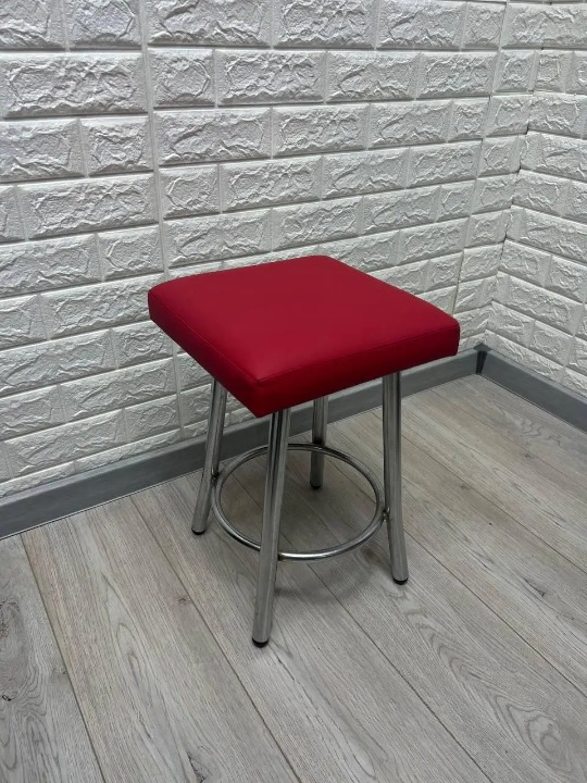 Табурет кухонний Tutty+ 30х30х45 см Червоний/Хром (28374596)