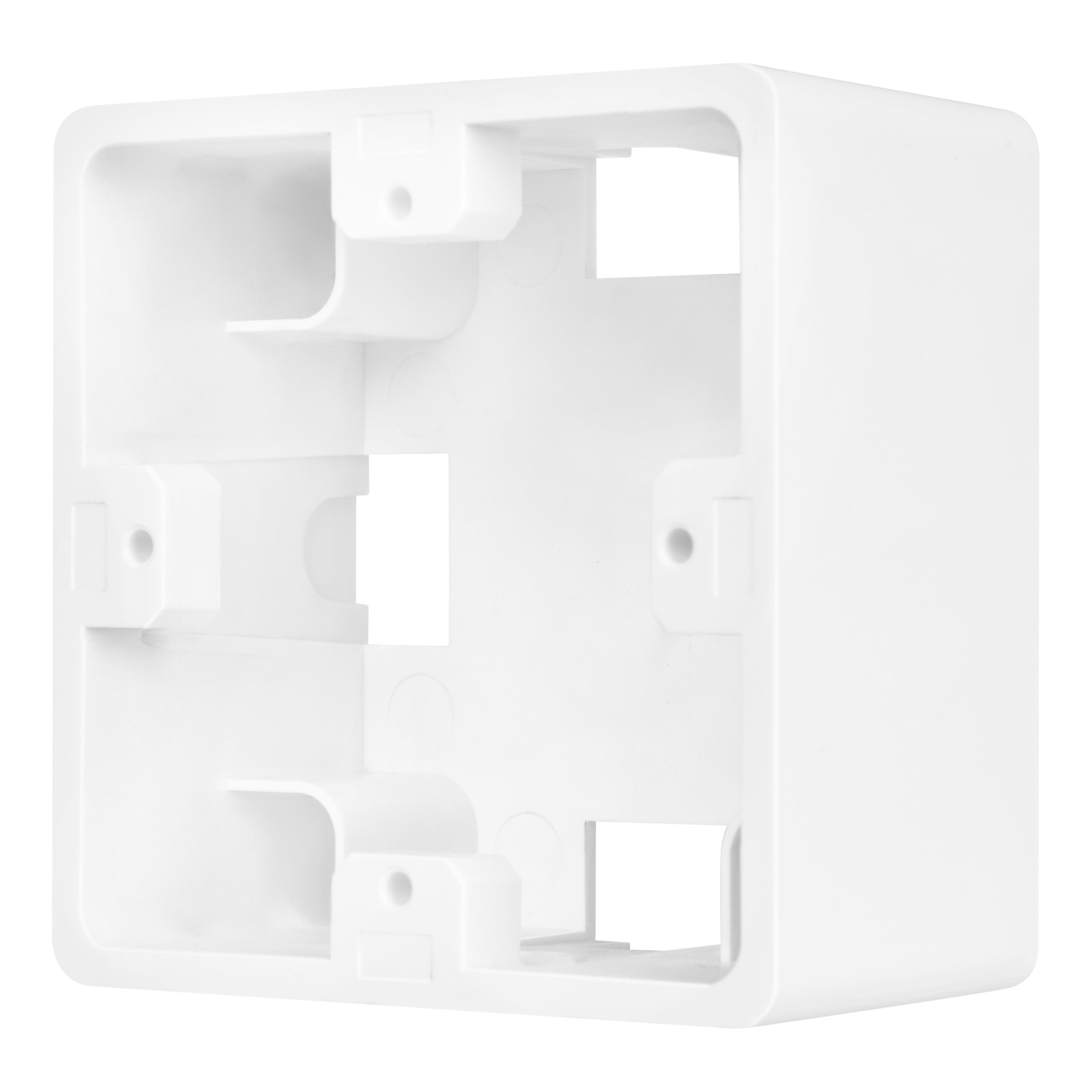 Коробка для накладного монтажа Ledvance SURFACE MOUNT FRAME 80x80x42 мм Белый (4058075843561)