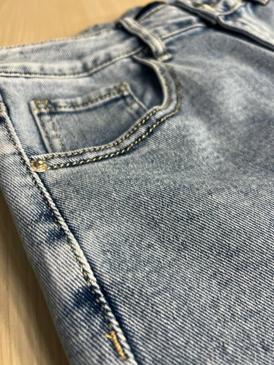 Шорты женские джинсовые Liana 4-015 бермуды высокая посадка большие размеры стрейч р. 30 Голубой (4037) - фото 5 Шорты женские джинсовые Liana 4-015 бермуды высокая посадка большие размеры стрейч р. 30 Голубой (4037) - фото 5