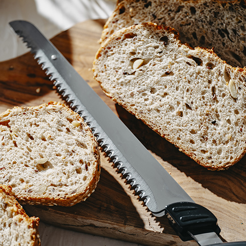 Електроніж Camry CR 4513 з 2 лезами/вилка та кейс для зберігання 200 Вт (04017) - фото 10 Електроніж Camry CR 4513 з 2 лезами/вилка та кейс для зберігання 200 Вт (04017) - фото 10