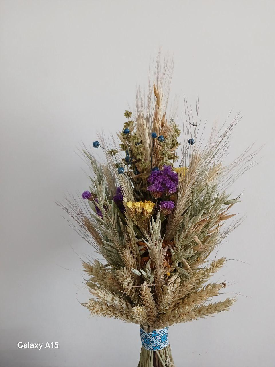 Дидух рождественский из колосья пшеницы/льна и овса на трех ножках 40-45 см с лентой вышиванкой Синий (2822589474) - фото 8 Дидух рождественский из колосья пшеницы/льна и овса на трех ножках 40-45 см с лентой вышиванкой Синий (2822589474) - фото 8