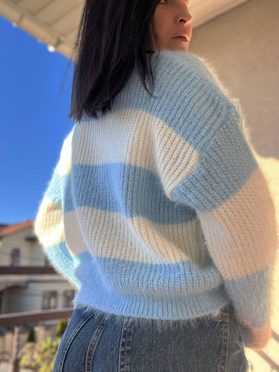 Светр жіночий A-N 2157 широка смуга короткий пухнастий ангора р. 42-46 Блакитний (3056) - фото 7