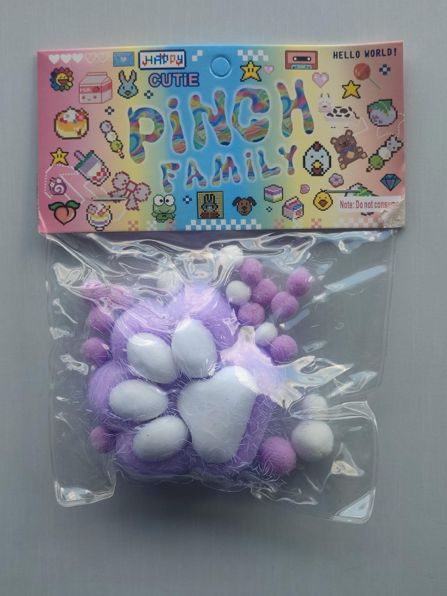 Іграшка антистрес сквіш котяча лапка пухнаста 7х6 см Фіолетовий/Білий (2801P)