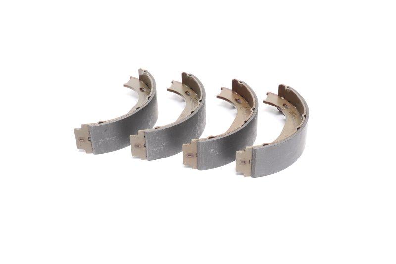 Колодки тормозные барабанные Mercedes Sprinter задние (LPR 07960)