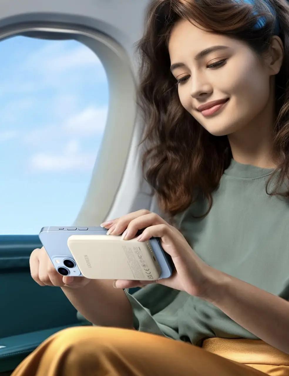 Повербанк магнитный Magsafe Ugreen PB560 5000 mAh 15 Вт с беспроводной зарядкой для iPhone Бежевый (26389506) - фото 10