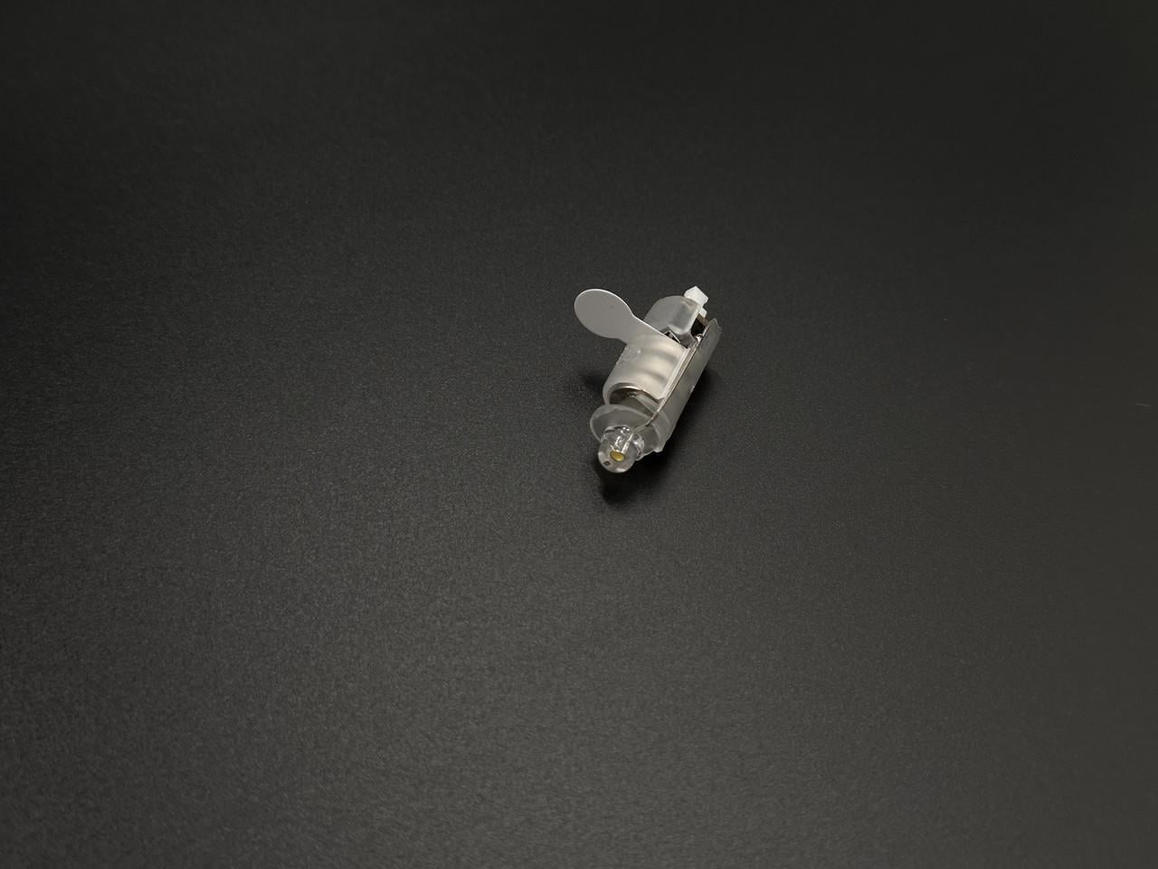 Светодиод на батарейках с одной лампочкой в корпусе 20 х 10 мм Желтый (AO-28)