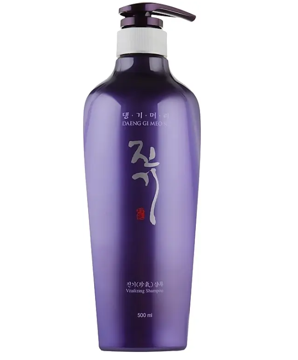 Шампунь регенерувальний Daeng Gi Meo Ri Vitalizing Shampoo 500 мл Шампунь регенерувальний Daeng Gi Meo Ri Vitalizing Shampoo 500 мл
