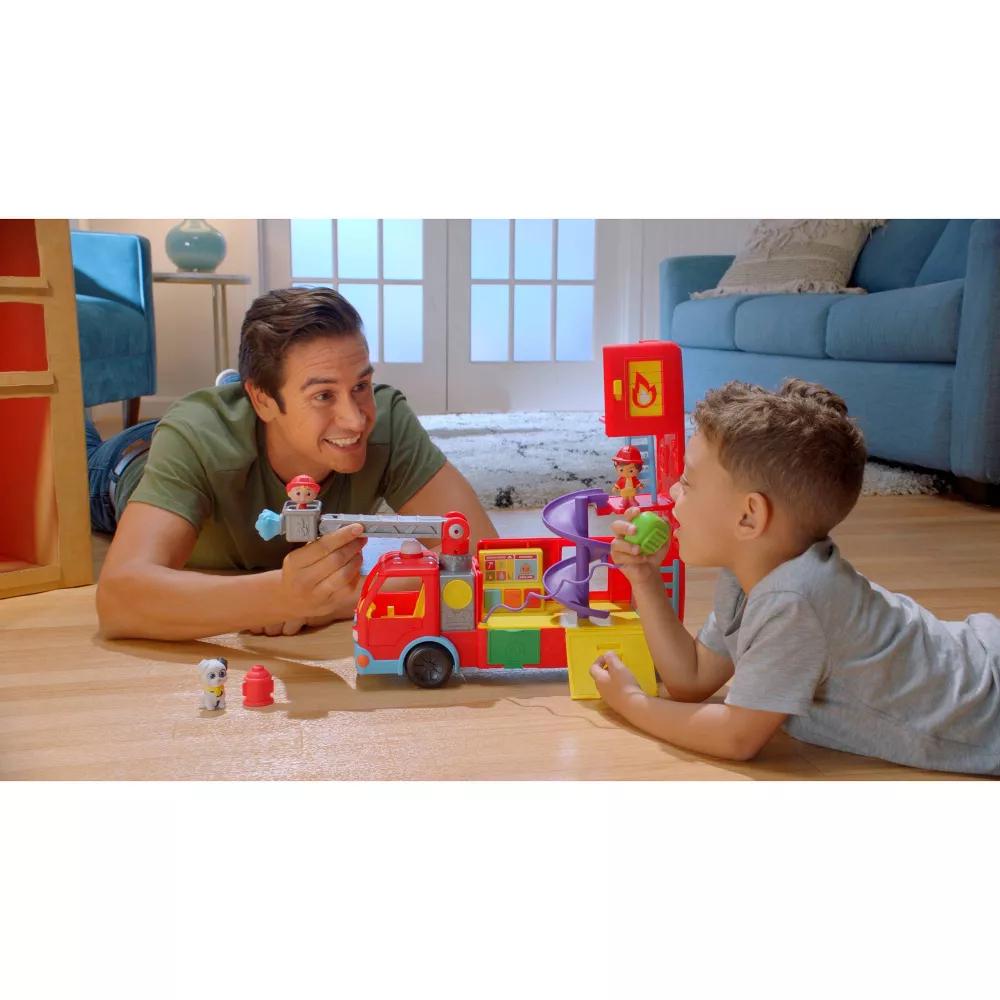 Іграшковий пожежний автомобіль CoComelon Deluxe трансформер для дітей 3+ (613481) - фото 7 Іграшковий пожежний автомобіль CoComelon Deluxe трансформер для дітей 3+ (613481) - фото 7