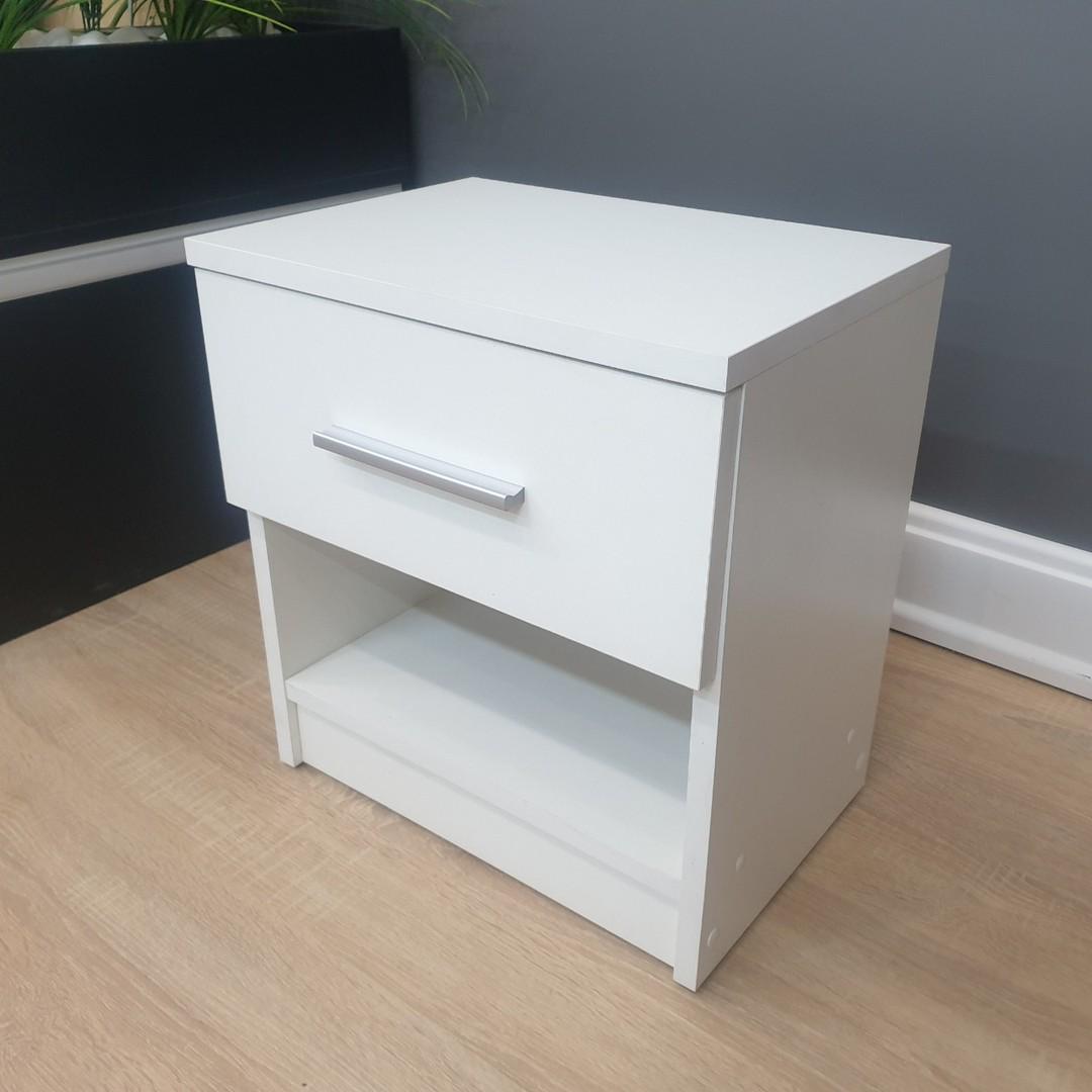 Тумба прикроватная Attika 382х270х410 мм Белый Тумба прикроватная Attika 382х270х410 мм Белый
