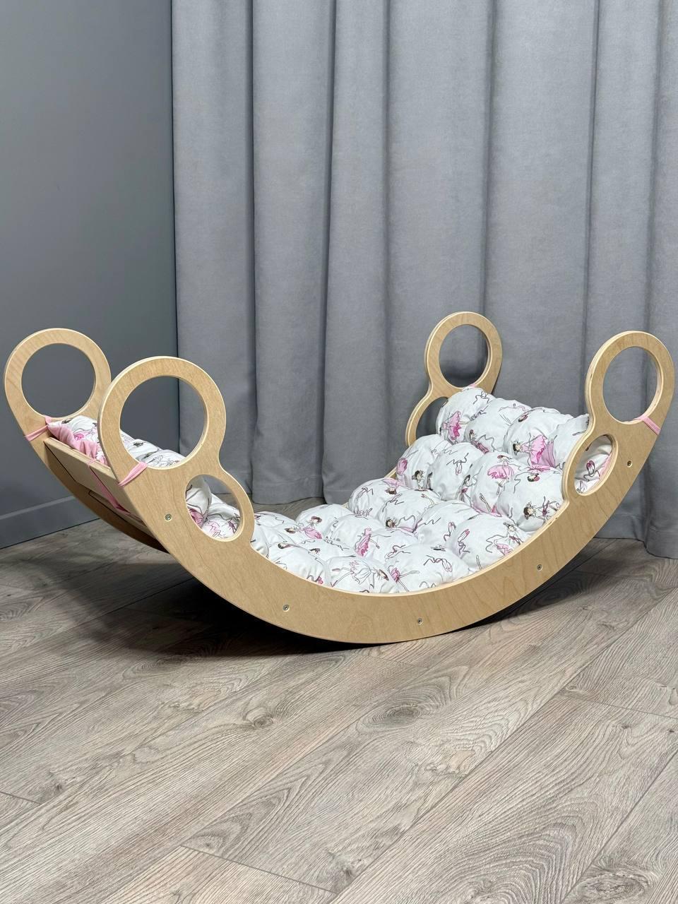 Детская кроватка качалка-балансир Балерина с матрасиком бонбон (0054/Б)