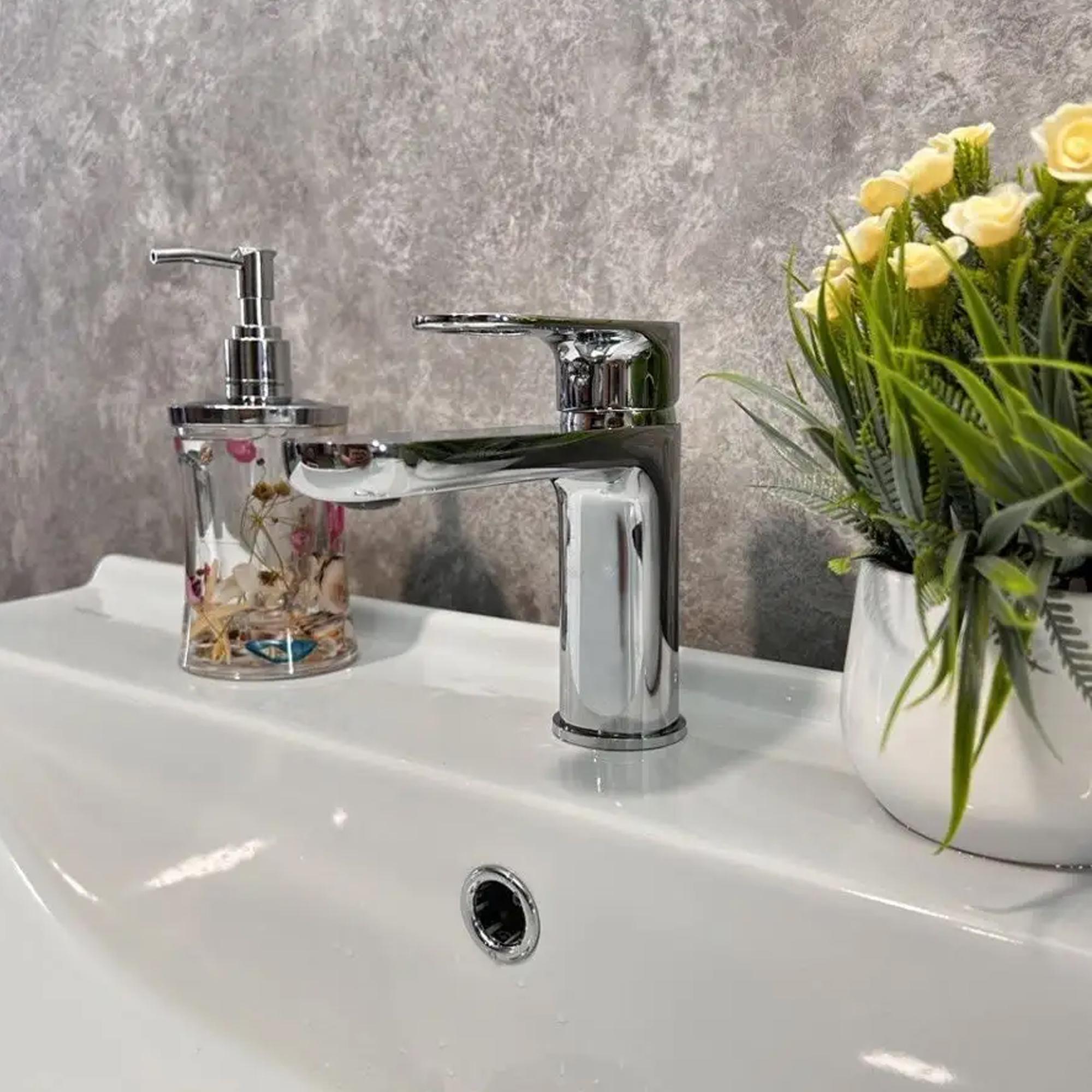 Смеситель для раковины Qtap Jay Chrome (QTJAY270CRM45539)