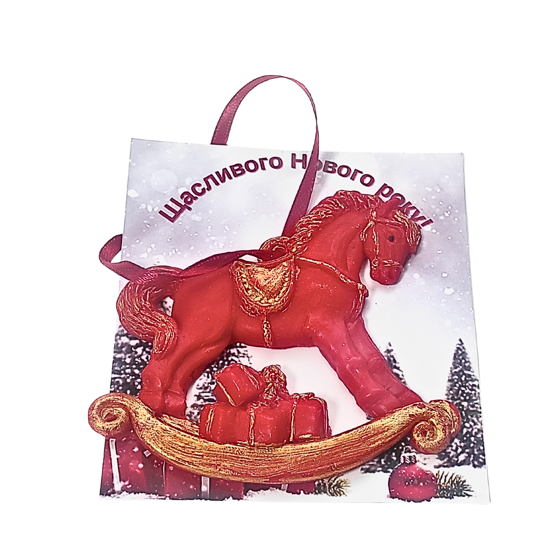 Мило ручної роботи Bila Lileya підвіска на ялинку Поні-гойдалка новорічне (MS-00083) Мило ручної роботи Bila Lileya підвіска на ялинку Поні-гойдалка новорічне (MS-00083)