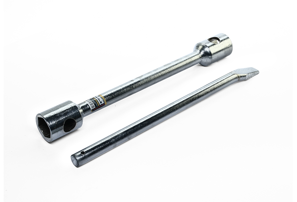 Ключ балонный Armer c термообработкой для грузовиков ⌀ 22 32х33х395 мм с воротком (ARM2819-3233)