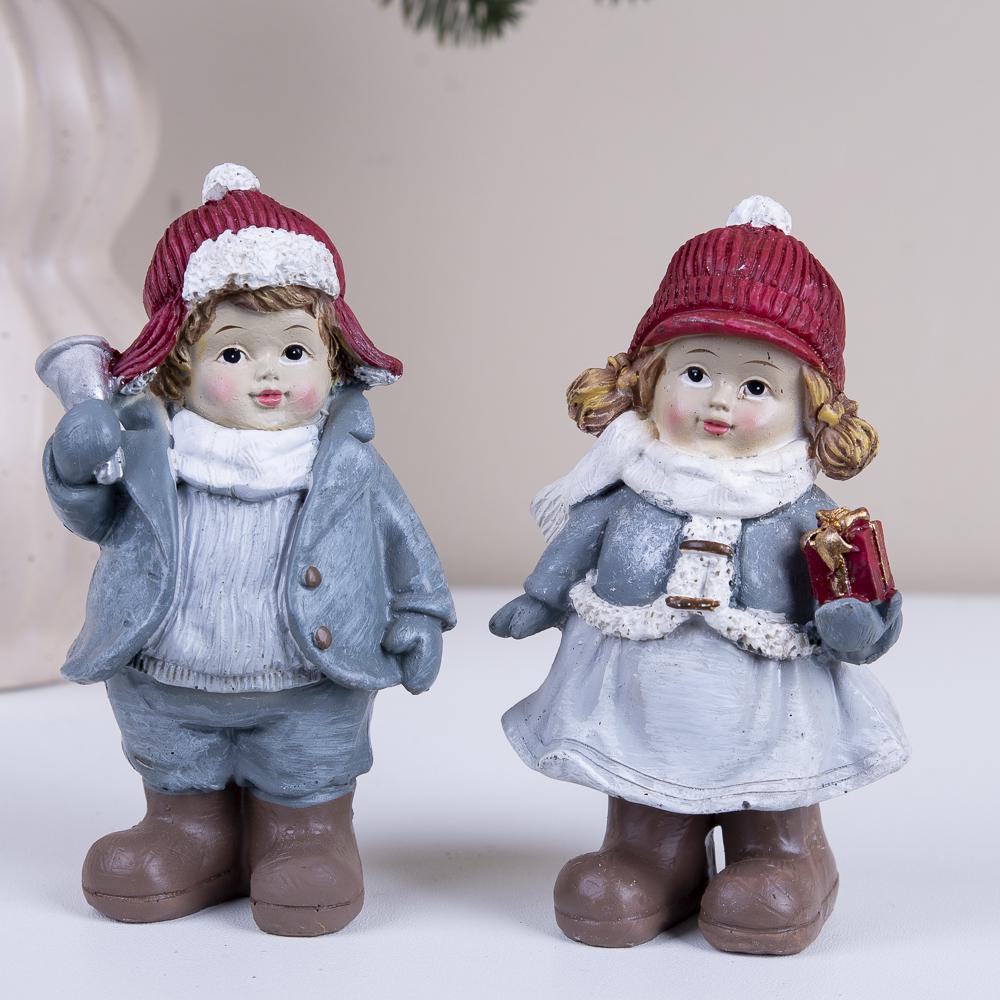 Статуэтка дети в куртке 12 см (7245)