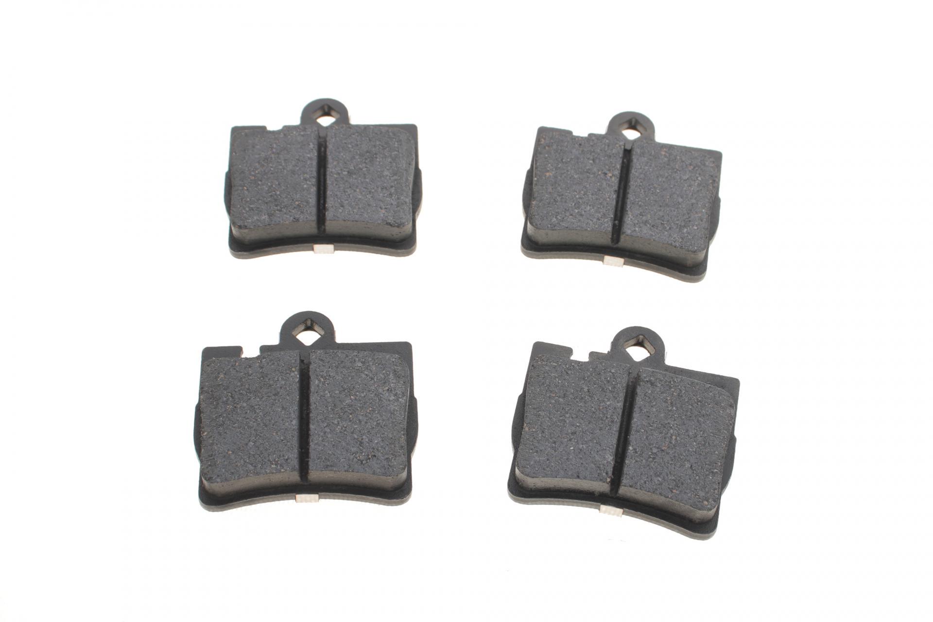 Колодки гальмівні задні MB S-class W220/C215 98-06 Continental LP1697 DELPHI