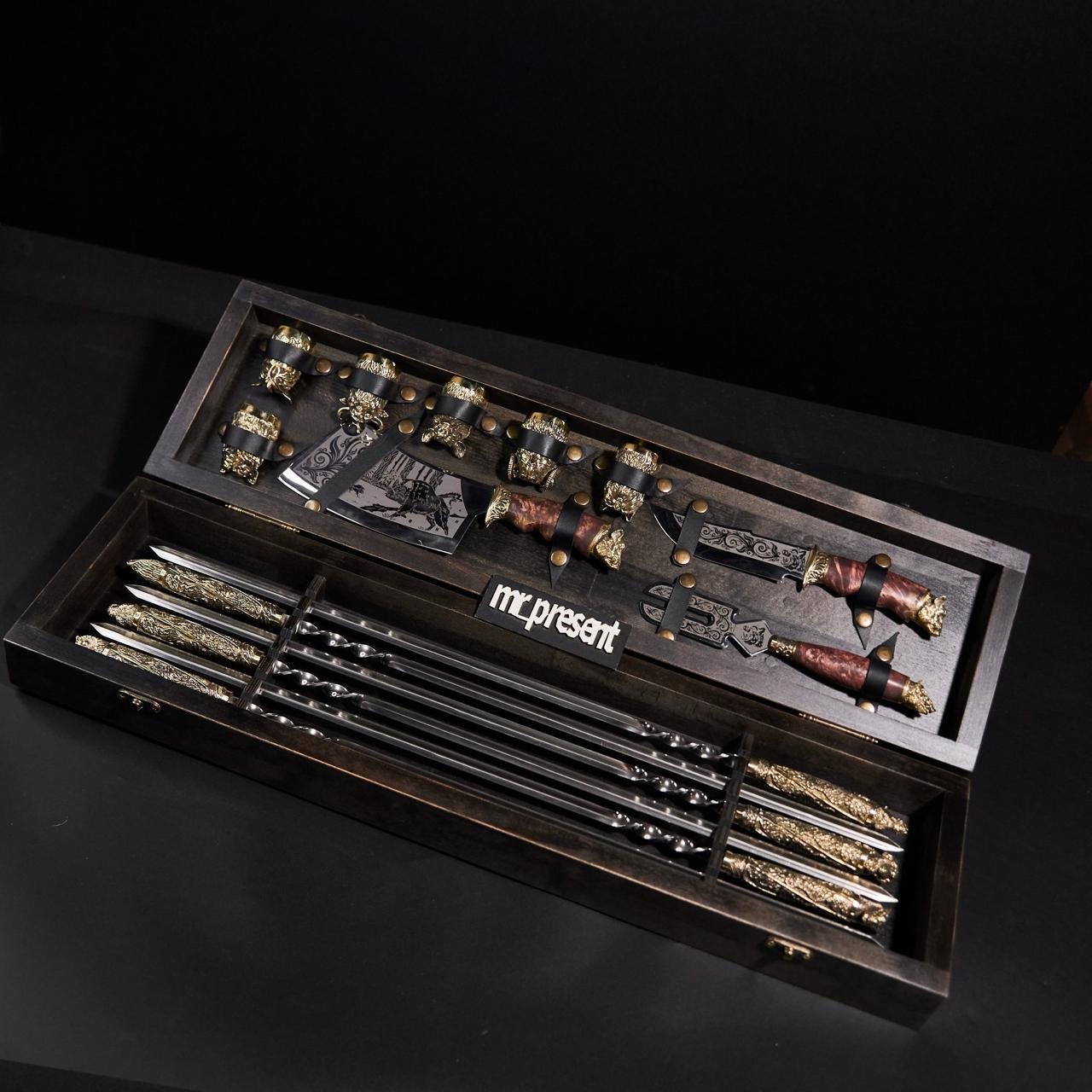 Набор шампуров в кейсе Дикие Звери №40