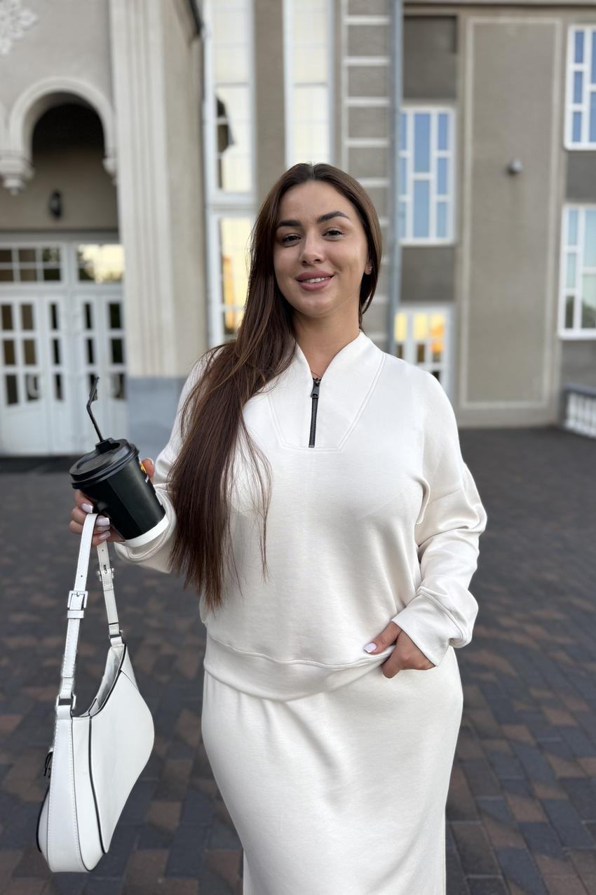 Костюм женский М200 с юбкой из дайвинга XL Бежевый (993-1-63) - фото 3 Костюм женский М200 с юбкой из дайвинга XL Бежевый (993-1-63) - фото 3