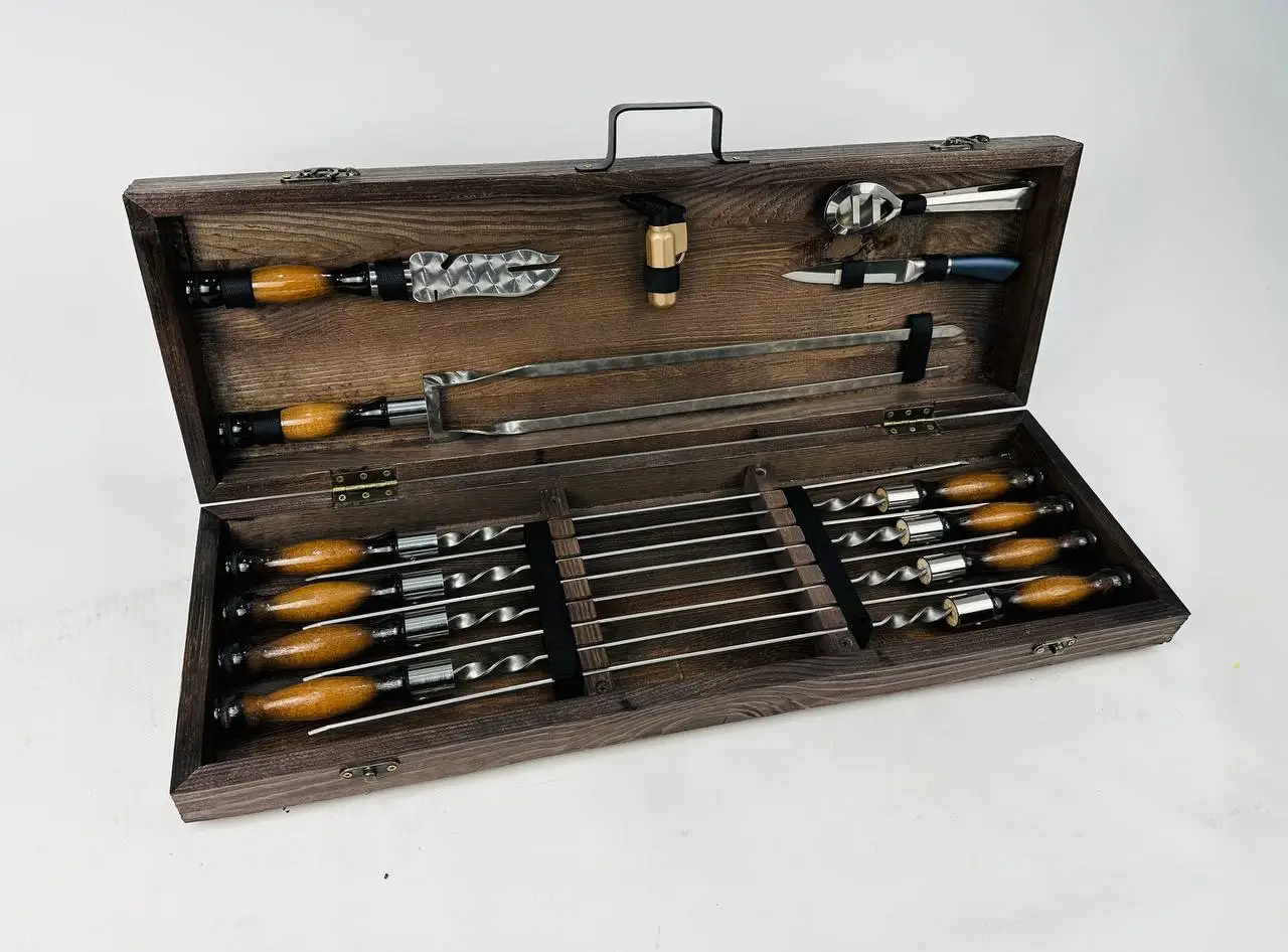 Набір шампурів у кейсі Патріот середній дерев'яний з нержавіючої сталі (2-10-KS-7607) - фото 6 Набір шампурів у кейсі Патріот середній дерев'яний з нержавіючої сталі (2-10-KS-7607) - фото 6