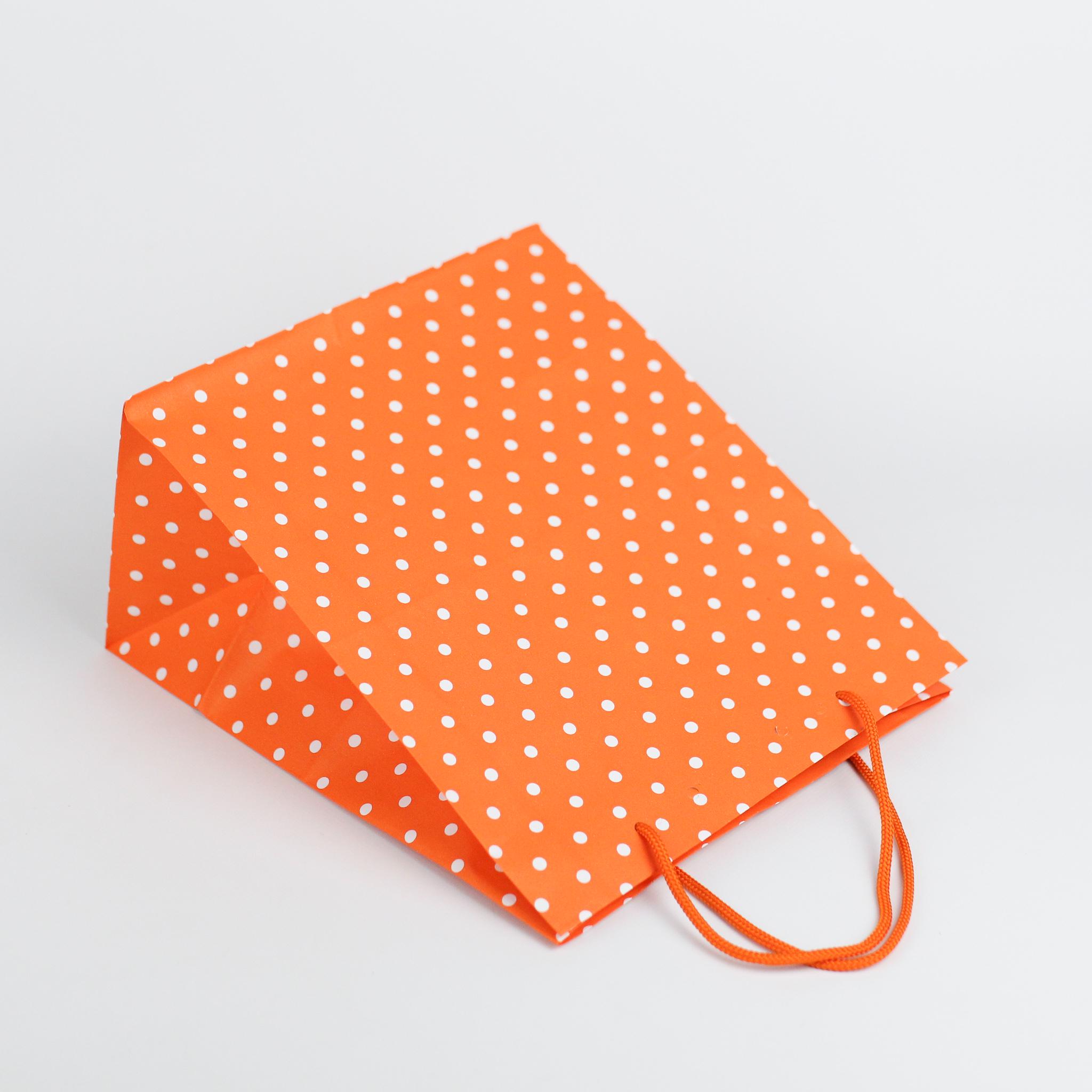 Пакет крафт в горошек с ручками веревками 20 шт. 260х150х320 мм Оранжевый - фото 3 Пакет крафт в горошек с ручками веревками 20 шт. 260х150х320 мм Оранжевый - фото 3