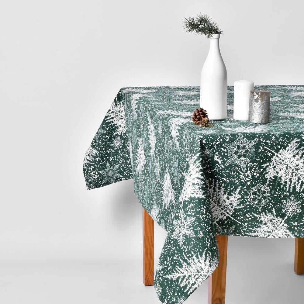 Скатерть новогодняя Хвоя с водоотталкивающей пропиткой 170x260 см Зеленый (23973)