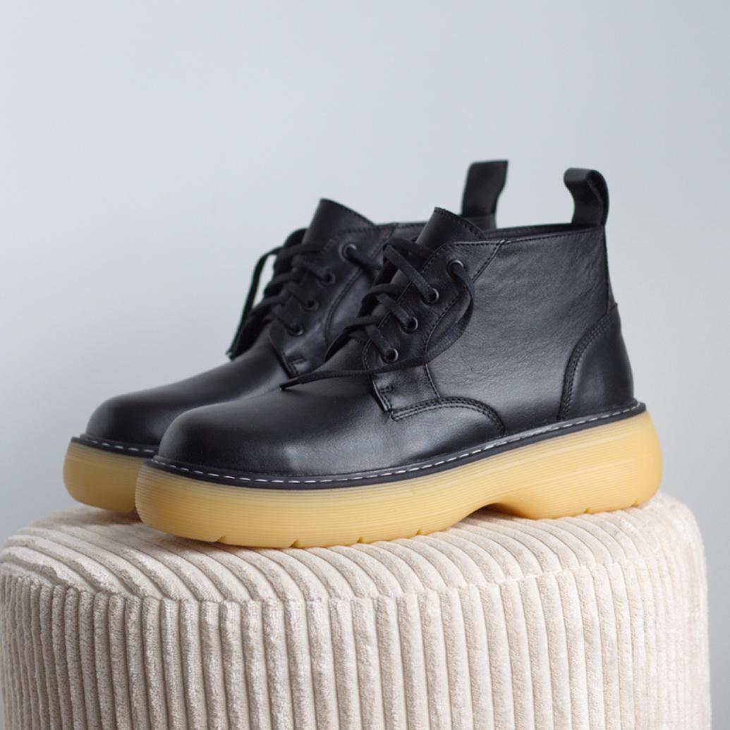 Ботинки женские осенние Zlett на байке из натуральной кожи стиль Bottega Veneta р. 37 Черный