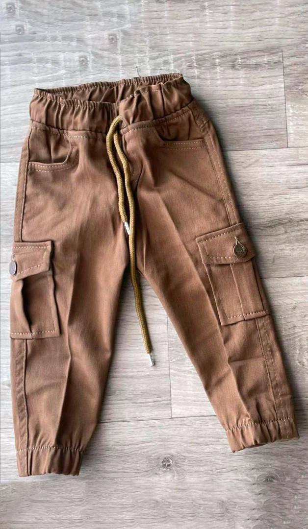 Брюки детские с карманами на мальчика Isso коттон на 6 лет 116 см Коричневый (23870358)