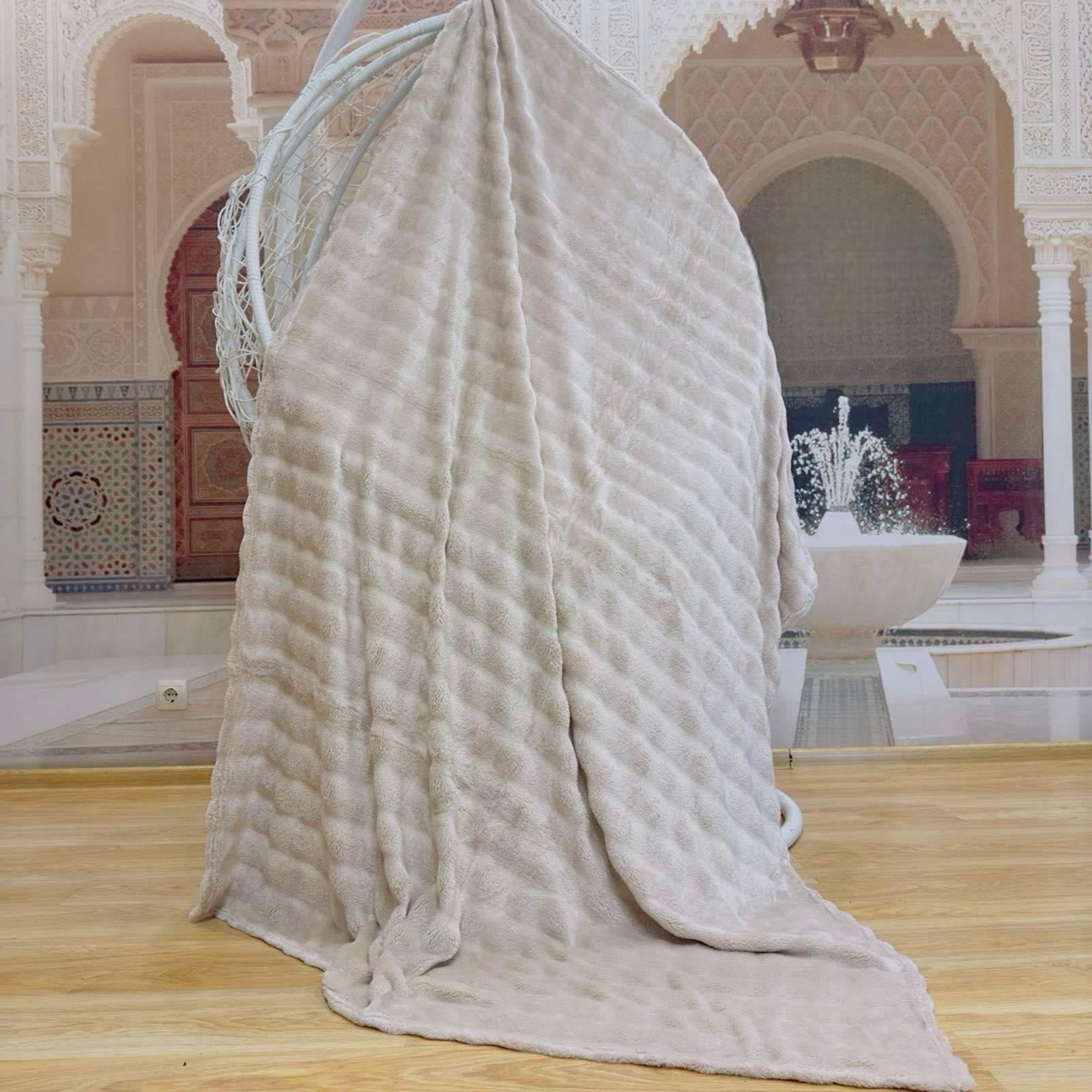 Плед-покрывало Koloco Велюр Куб 150x200 см Бежевый (157-7-4)