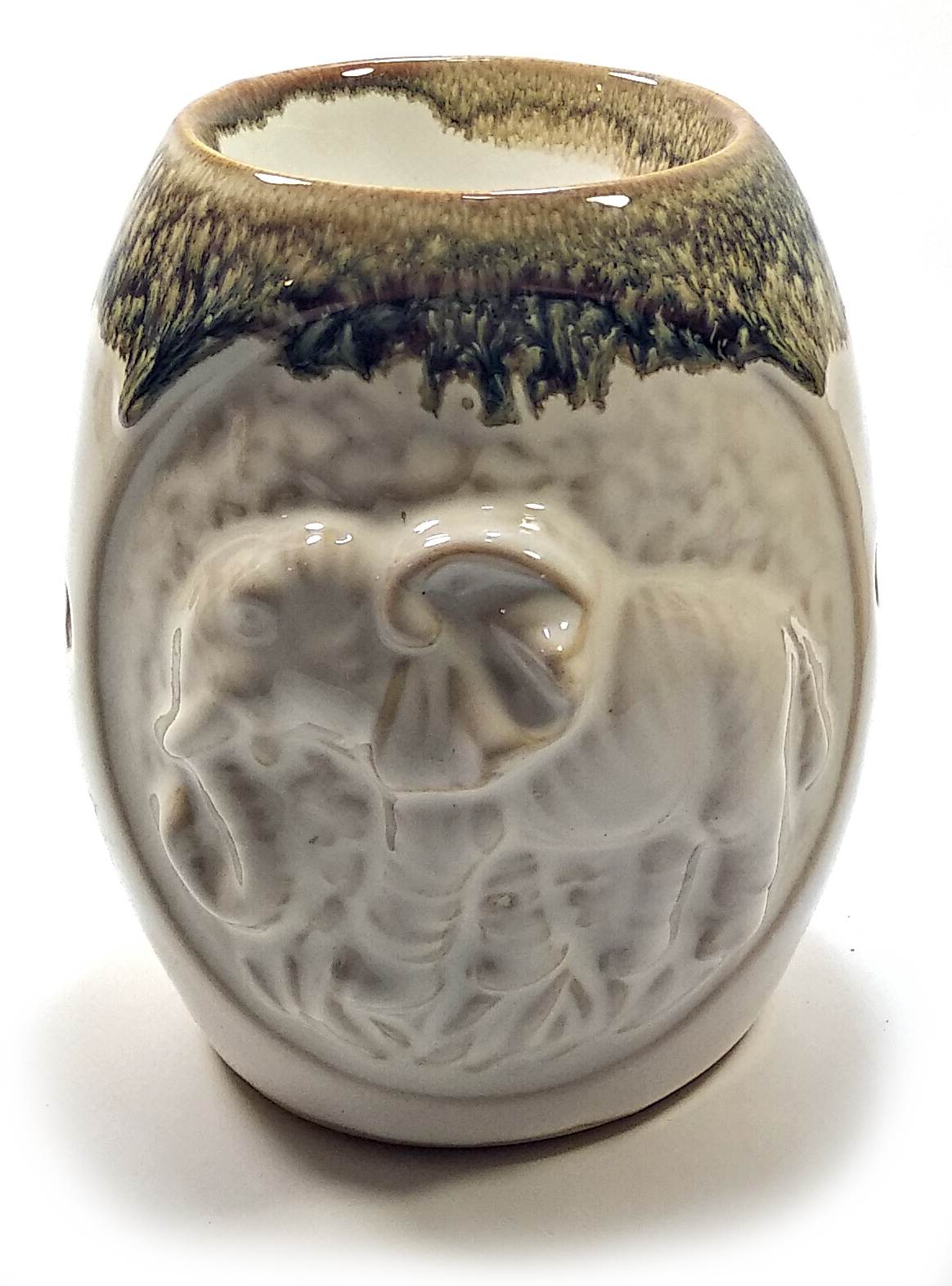 Аромалампа керамічна Слон 12х9,5х8 см Білий