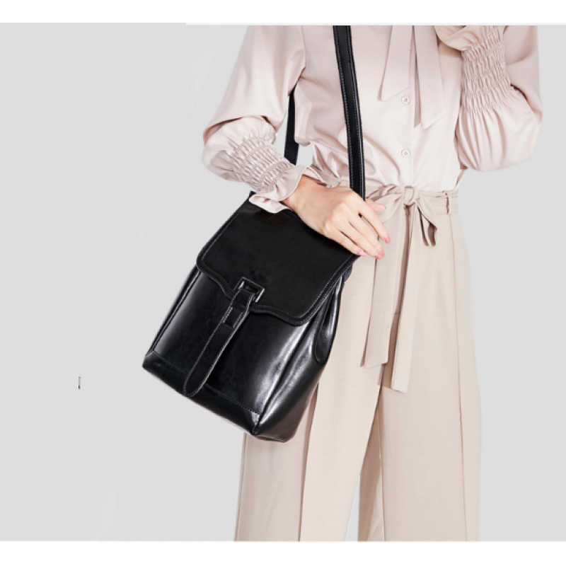 Рюкзак-сумка жіночий шкіряний 26х22х11 см Чорний (156) - фото 4 Рюкзак-сумка жіночий шкіряний 26х22х11 см Чорний (156) - фото 4