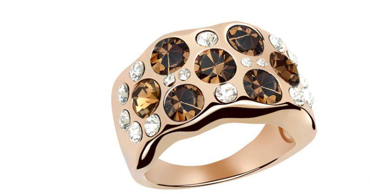Кольцо с кристаллами Сваровски 11112217 Showfay р. 18 Коричневый