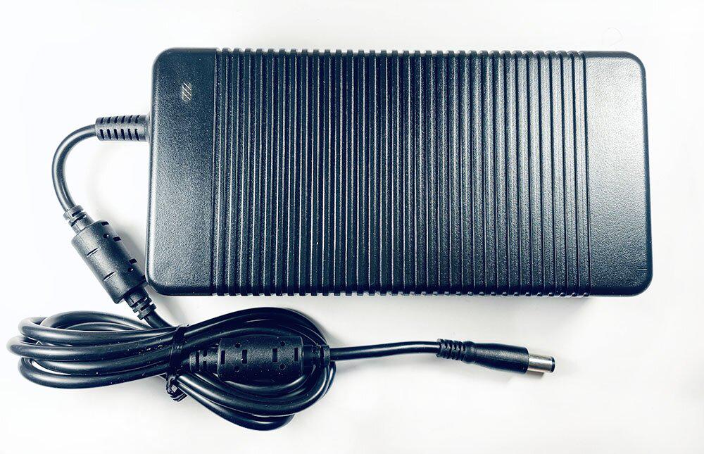 Блок питания для ноутбука HP 230W 19.5V 11,8А 7,4x5,0 мм (03048)