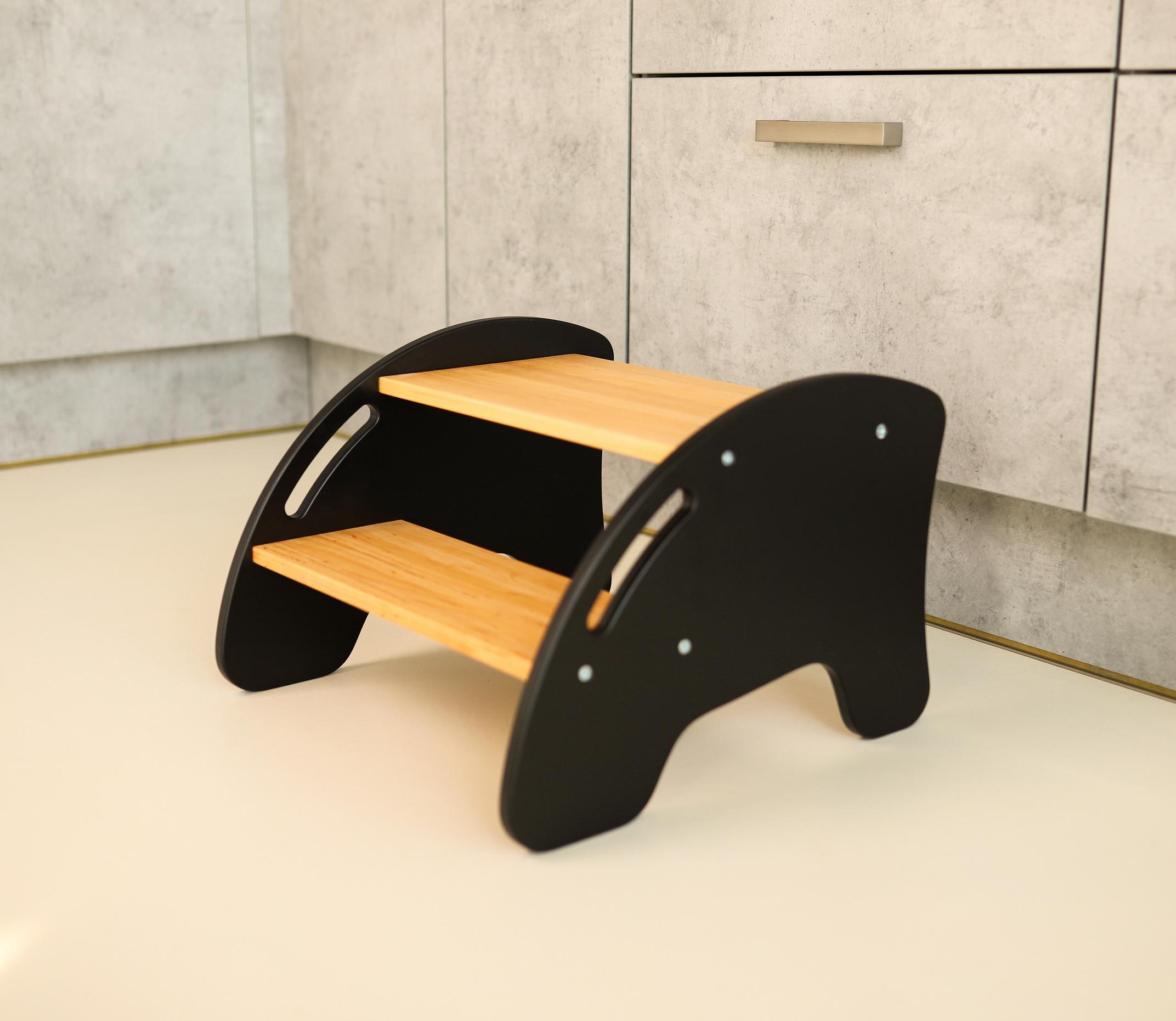 Дитяча підставка-сходинка Just Kids для кухні та ванної з вільхи Чорний - фото 2 Дитяча підставка-сходинка Just Kids для кухні та ванної з вільхи Чорний - фото 2