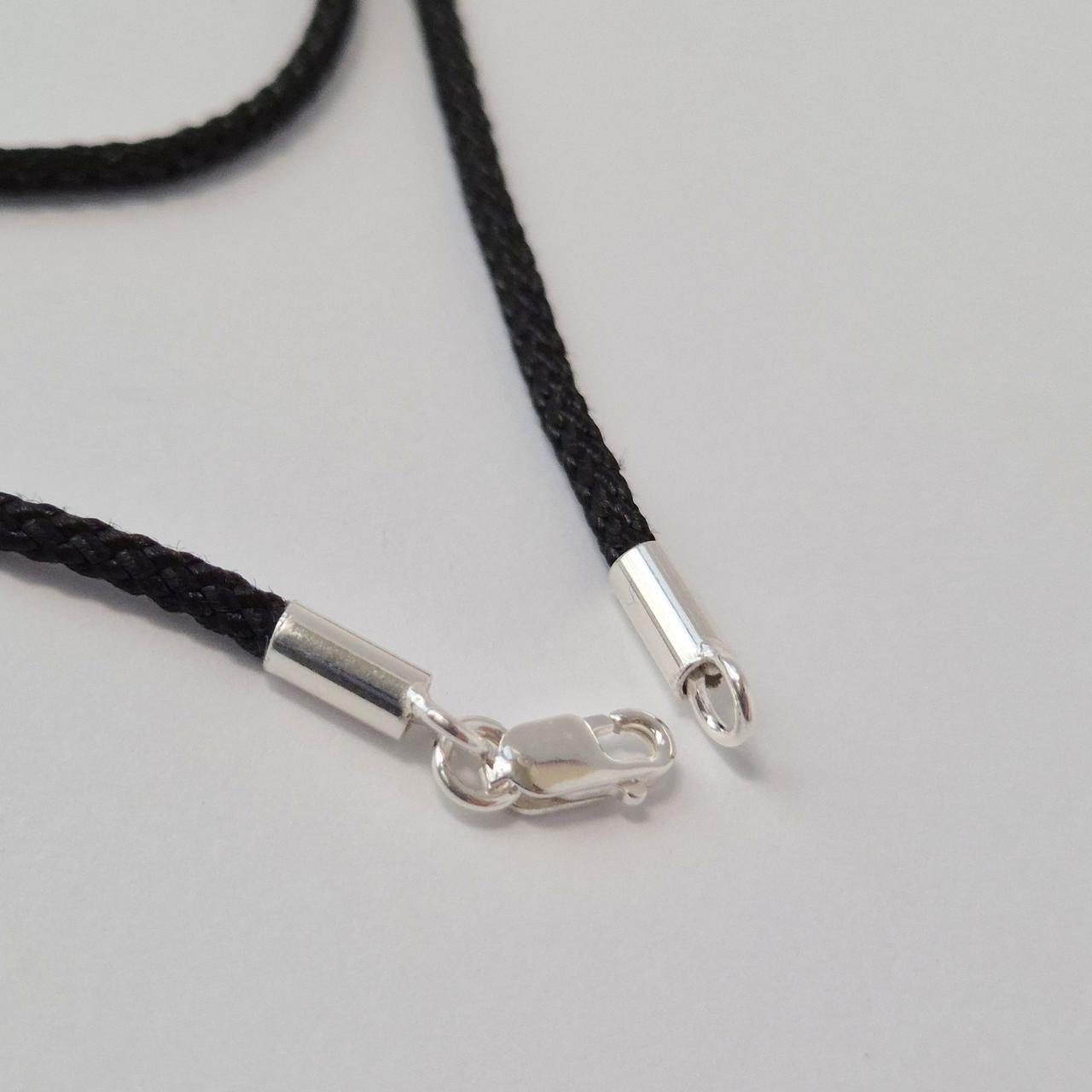 Шнурок ювелірний шовковий зі вставками срібло 925 проби 2,27 г 2 мм 40 см Чорний (660) - фото 6 Шнурок ювелірний шовковий зі вставками срібло 925 проби 2,27 г 2 мм 40 см Чорний (660) - фото 6