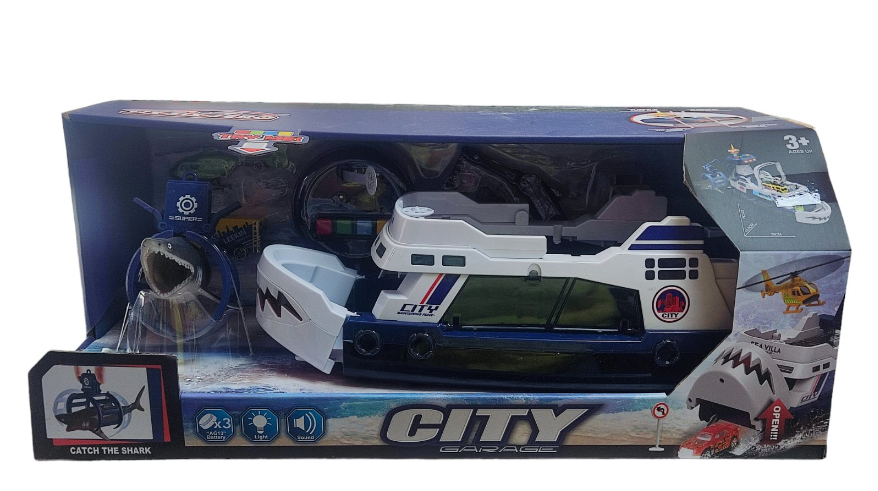 Корабль трек 660 S-04 катер/акула/транспорт/свет/звук в коробке