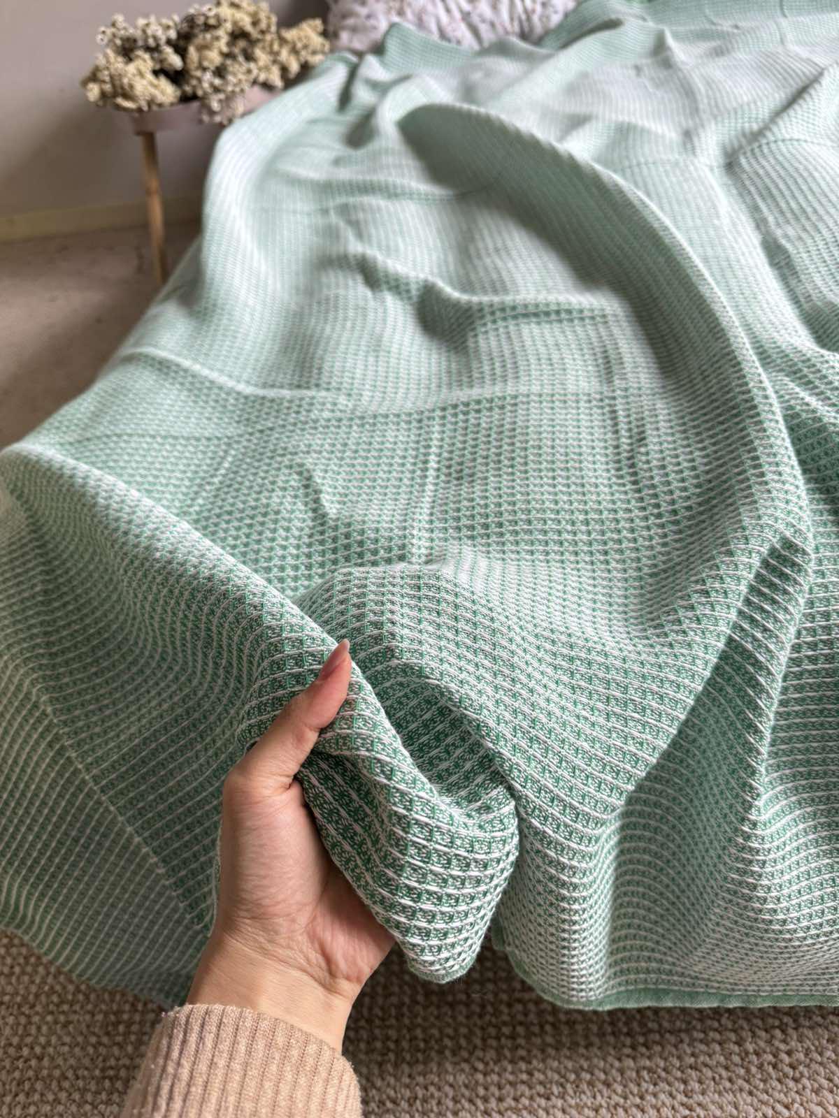 Простирадло вафельне ZEINTEX бавовняне 200х220 см Зелений (26417923) - фото 3 Простирадло вафельне ZEINTEX бавовняне 200х220 см Зелений (26417923) - фото 3