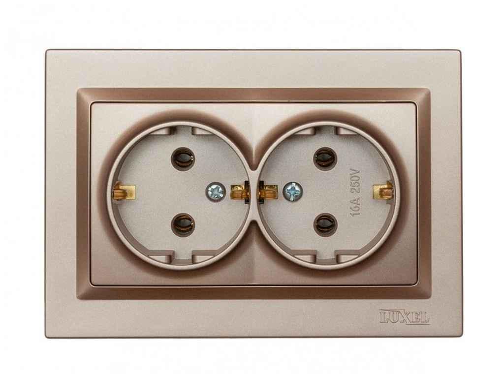 Розетка Luxel двойная с заземлением JAZZ 92 (1017613)