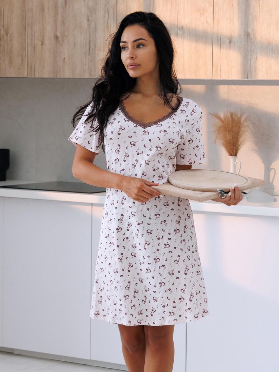 Ночная рубашка женская Roksana хлопковая свободного кроя с кружевом на горловине L Белый (1878/42473)