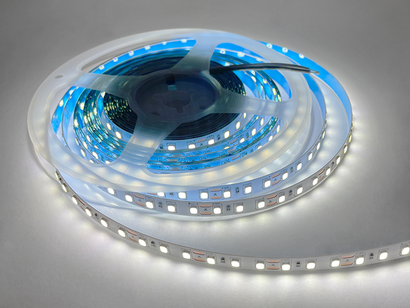 Светодиодная лента LED UA 2835 120 LED 8 мм 12 В 9,6 Вт/м IP20 двойная плата Белый (1429)