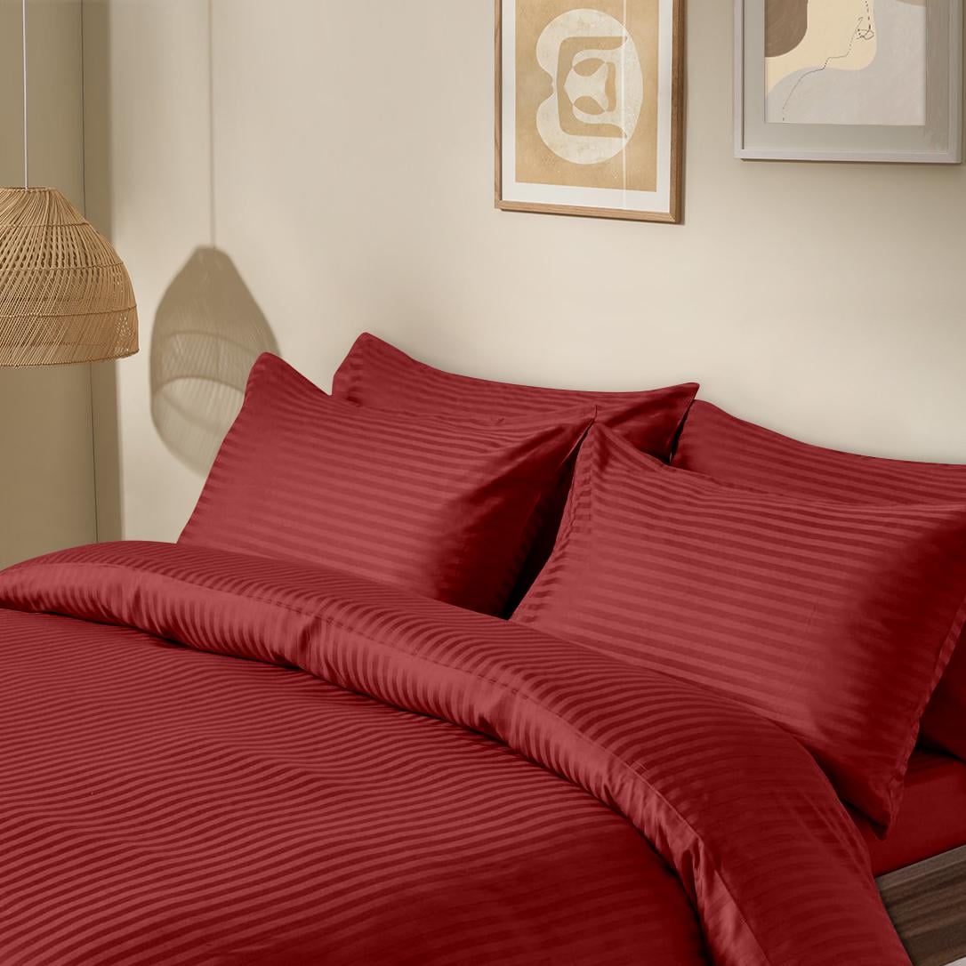 Наволочка Cosas Burgundy сатин 50x70 см (4822052168882)