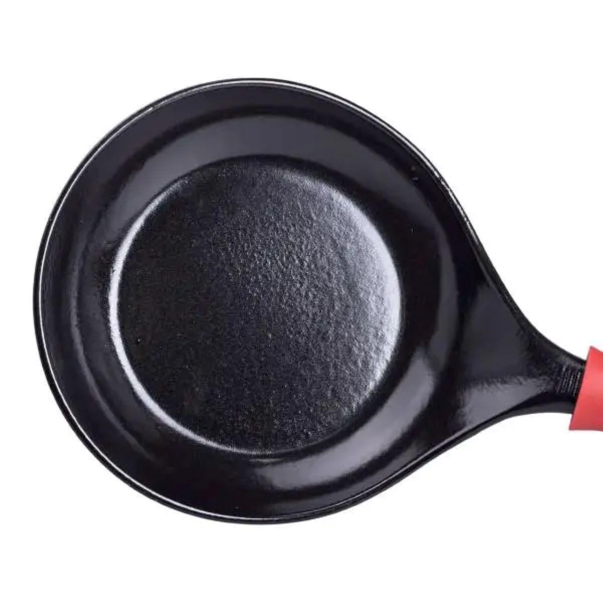 Сковорода чугунная с силиконовой ручкой 21 см 0,5 л - фото 3 Сковорода чугунная с силиконовой ручкой 21 см 0,5 л - фото 3