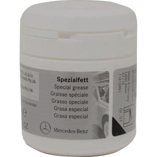 Масло Mercedes Benz для монтажа форсунок 50 мл Масло Mercedes Benz для монтажа форсунок 50 мл