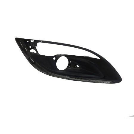 Решетка бампера AVTM Opel Astra J 12-15 правая с отверстиями для противотуманок (5223 912)