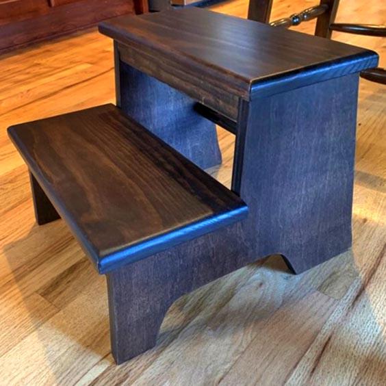 Скамейка-ступенька из дерева Джефер Мокко (ССТ-005110) Скамейка-ступенька из дерева Джефер Мокко (ССТ-005110)