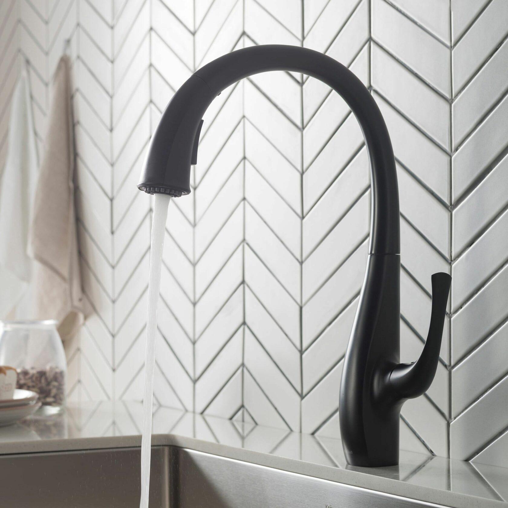 Смеситель кухонный Kraus KPF-1675 с выдвижной лейкой Черный (10674253) - фото 8 Смеситель кухонный Kraus KPF-1675 с выдвижной лейкой Черный (10674253) - фото 8