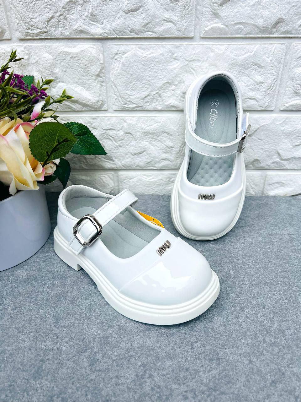 Туфли классические для девочки Clibee 1710 р. 27 16,8 смБелый (1710-1)