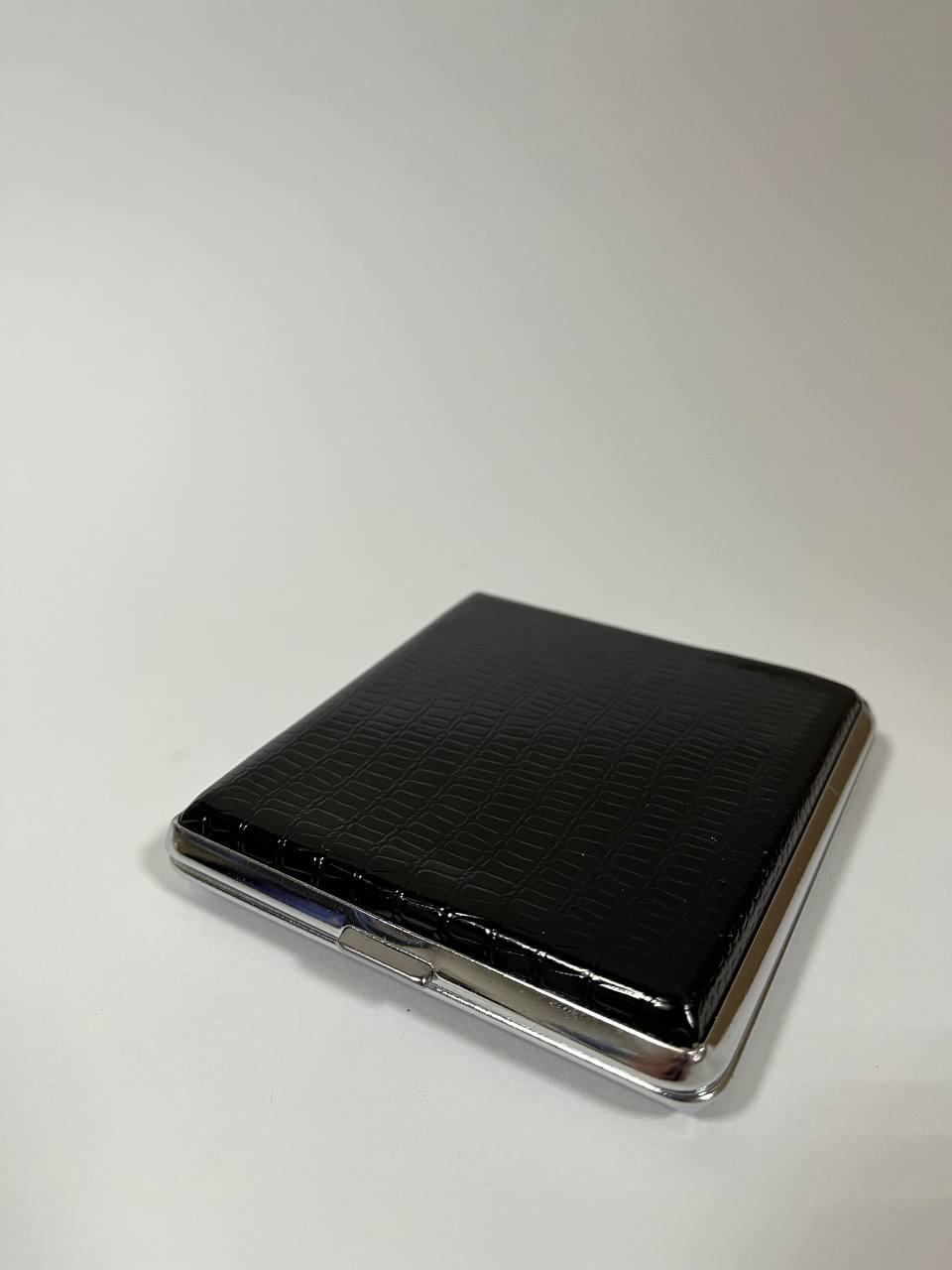 Портсигар книжка для сигарет еко-кожа 9,5х9 см Черный