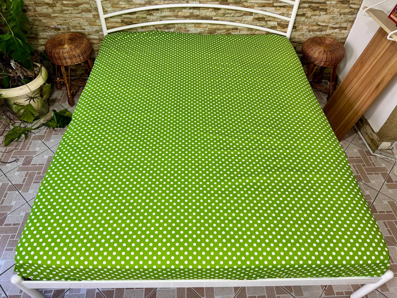 Простынь на резинке Dots 160х200 см (G-14-015/WP/x160) Простынь на резинке Dots 160х200 см (G-14-015/WP/x160)