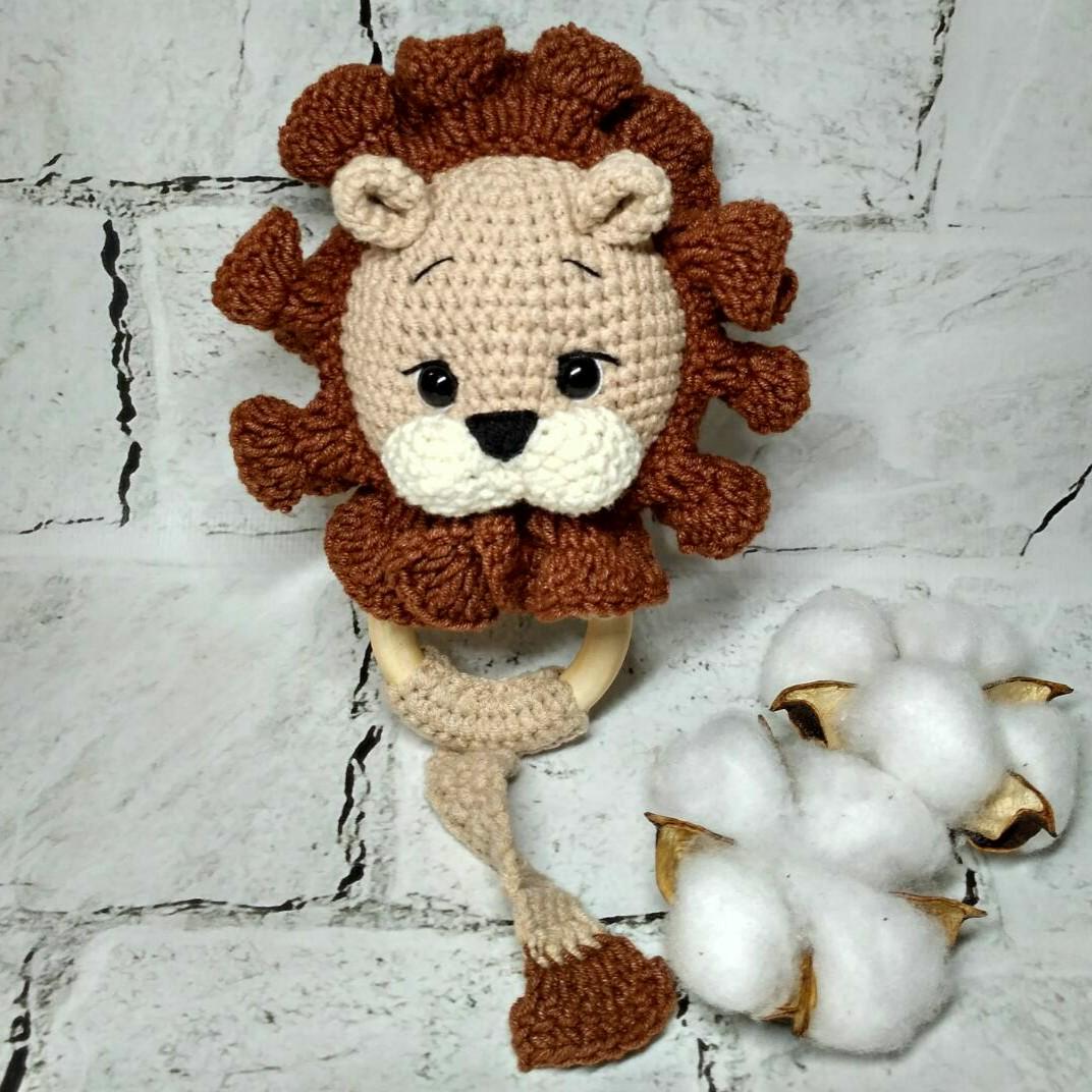 Игрушка детская погремушка вязаная ручной работы амигуруми Лев Hand Made 18 cм Коричневый (300-06)